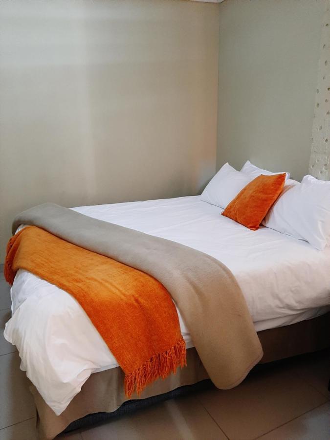 Elilo Bed And Breakfast Walvis Bay Exterior photo